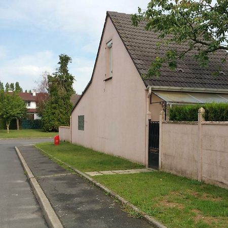 Le Mas Des Loups Arpajon Eksteriør bilde